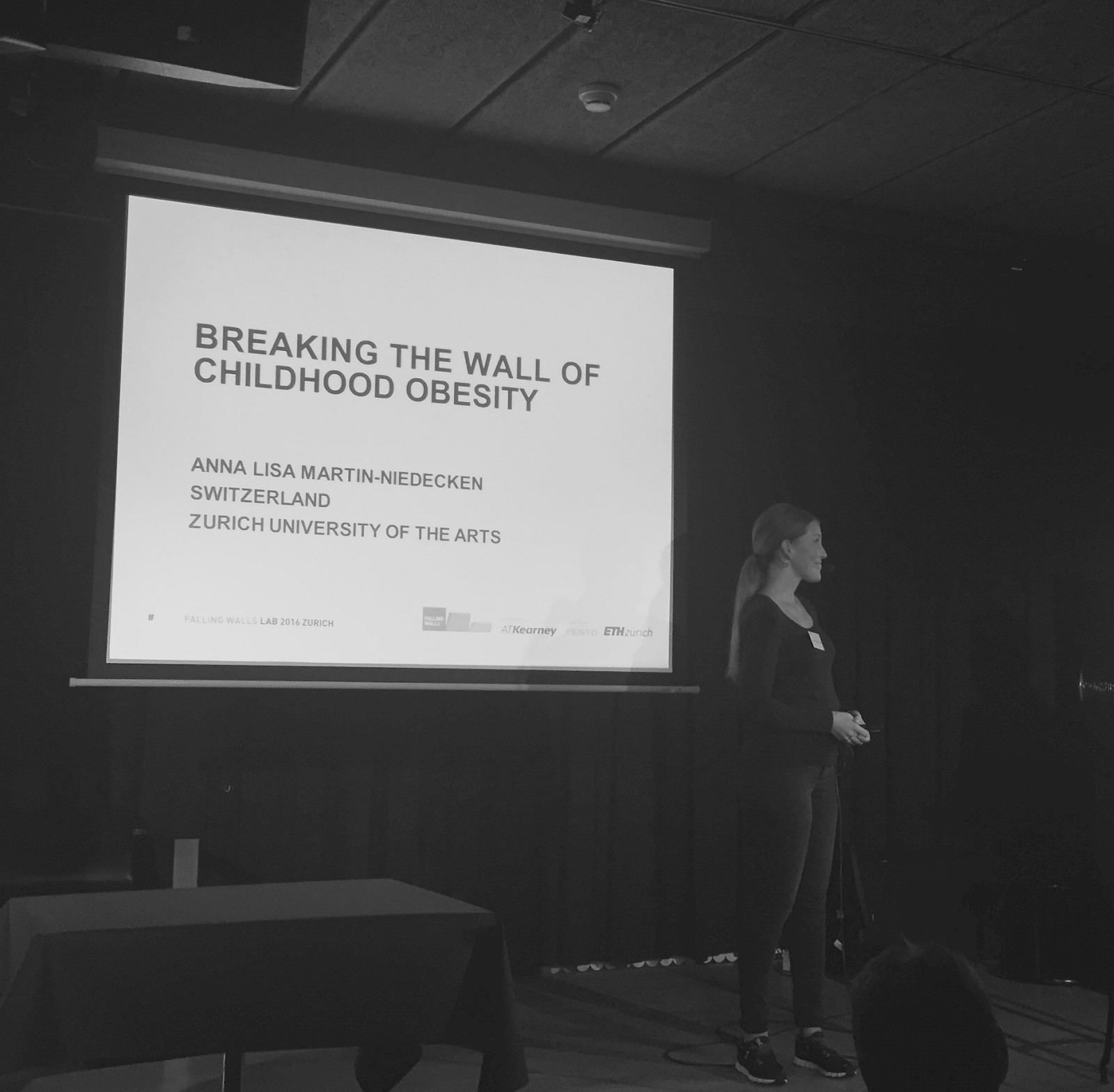 Anna Lisa Martin-Niedecken gewinnt Publikumspreis am Falling Walls Lab