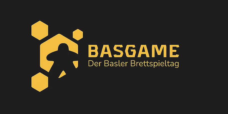 Studierende präsentieren ihre Brettspiele an der BasGame